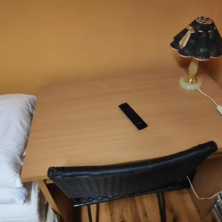 Forrent-ee Lägenhet